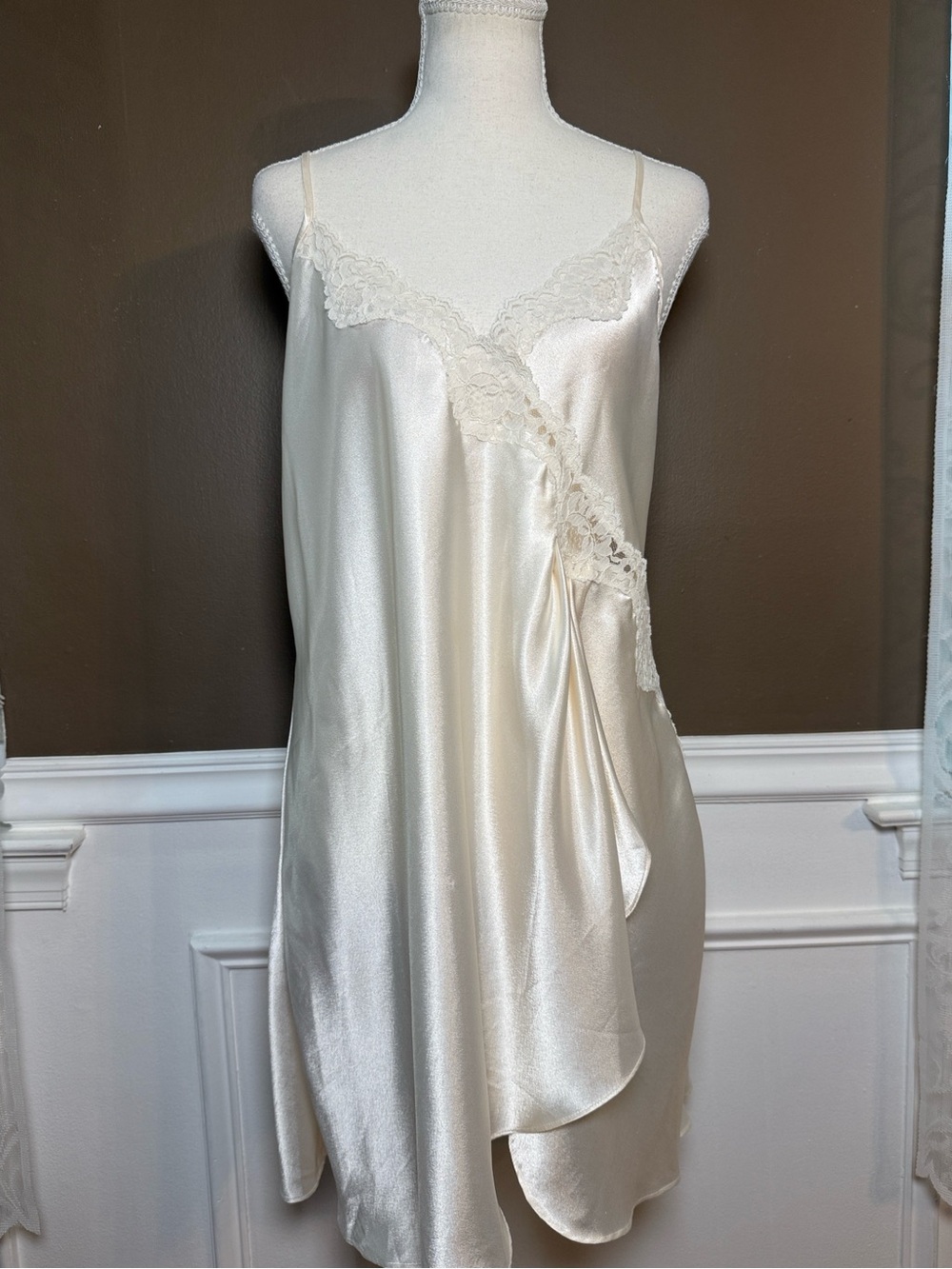 Vintage Barbizon Ivory Satin Lace Chemise Slip Dress Bridal Lingerie L